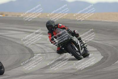 media/Sep-21-2025-Race Pace (Sun) [[98bf33ef95]]/Non Verified/1-Turns 9 and 10 (8am)/